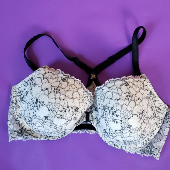 Victoria's Secret Other - Victoria's Secret Front Clip bra